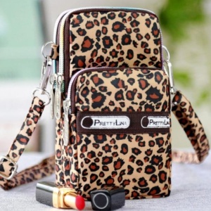 Ženska torbica leopard dezen
